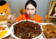 大盆子脸小姐姐姐,揭秘网红新宠的时尚魅力